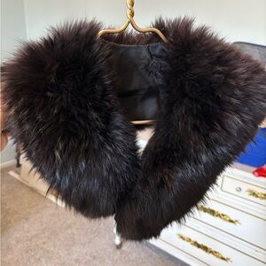 Elegant Black Fur Wrap Accessory